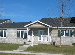 3673 S 34th St, Grand Forks, ND 58201