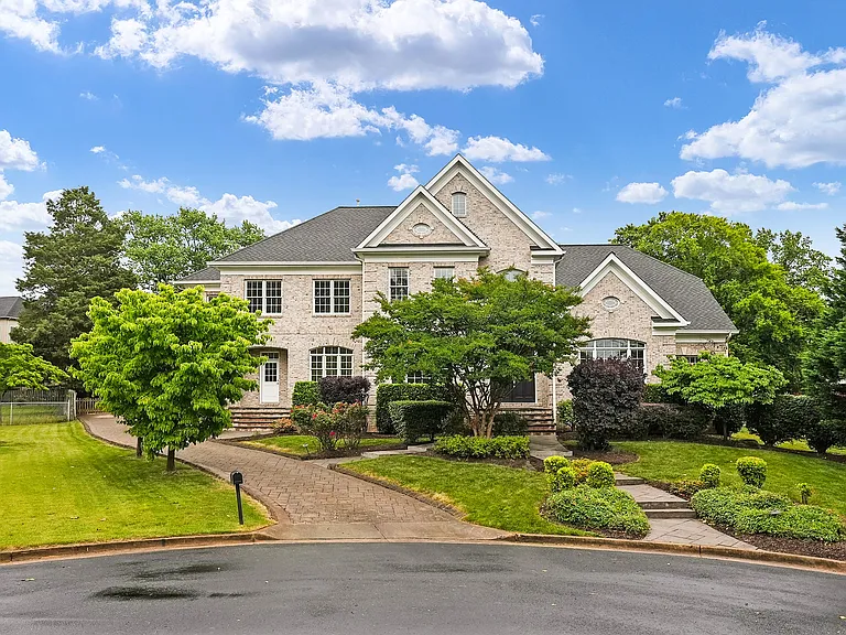 2233 Van Buren Ct — Photo 3