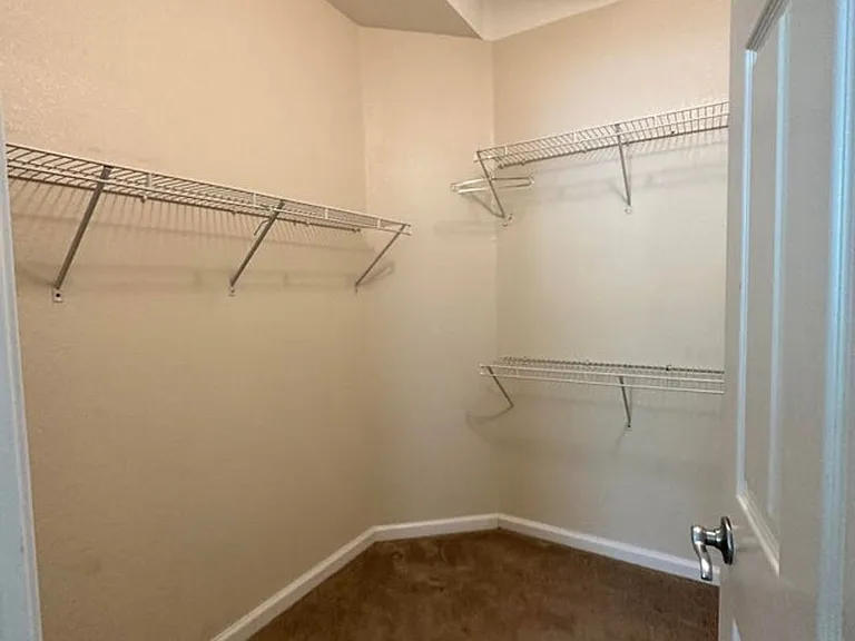 10075 Gate Pkwy N #1904 — Photo 10