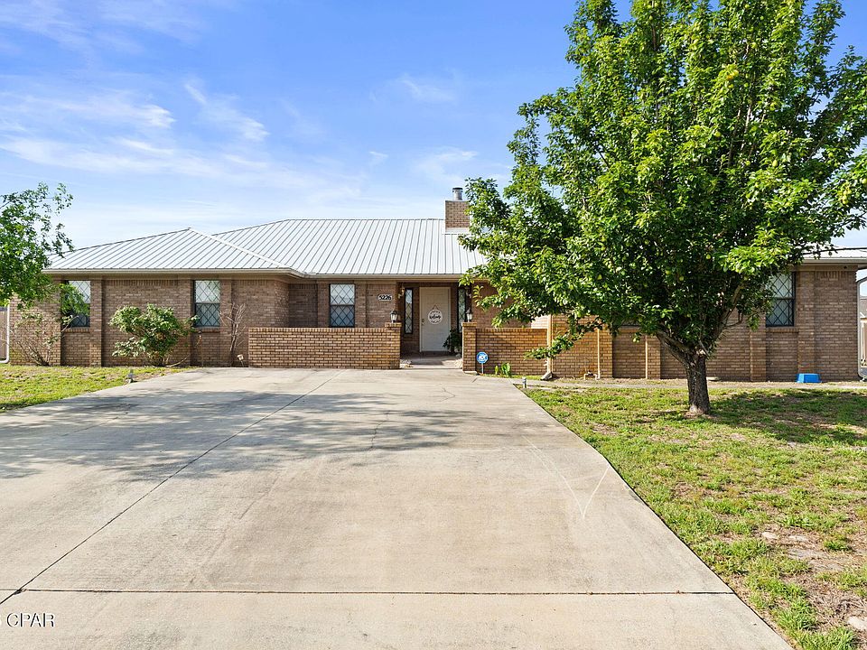 1st image of 5226 Melissa Dr