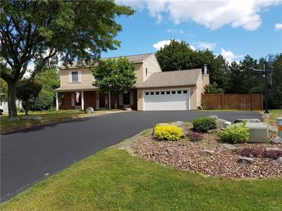 4691 Country Club Dr, Syracuse, NY, 13215