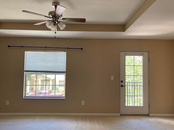 4th image of 2078 SE Glen Ridge Drive