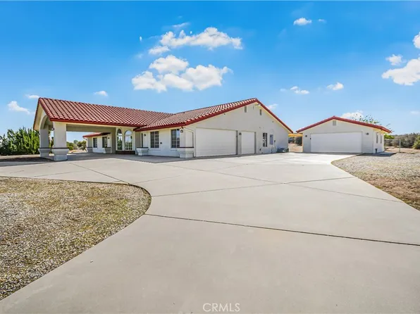 9076 Shasta Rd, Phelan, CA 92371