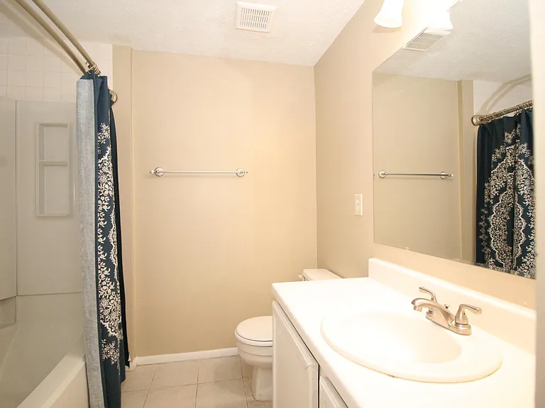 17231 Epsilon Pl — Photo 23