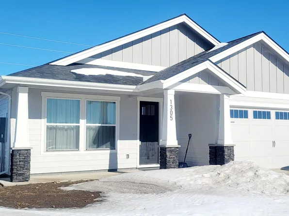1305 Oxbow Dr, Sheridan, WY 82801