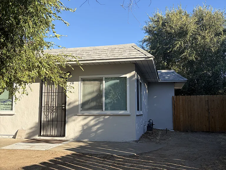 28 Mermaid Ct — Photo 1