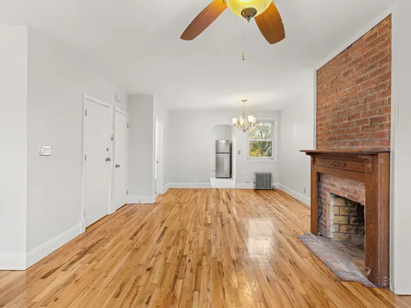 180 East Fifth Street image 3 of 12