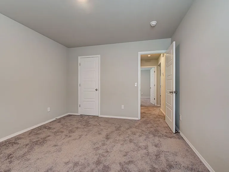 3912 Elm Ridge St — Photo 31