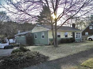 19 Karen Rd, Wakefield, MA 01880