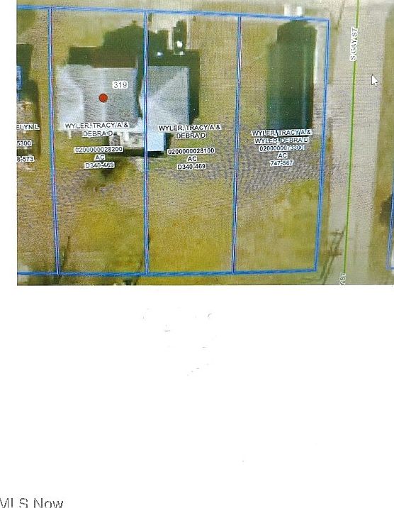 2nd image of 325 E 4th St
