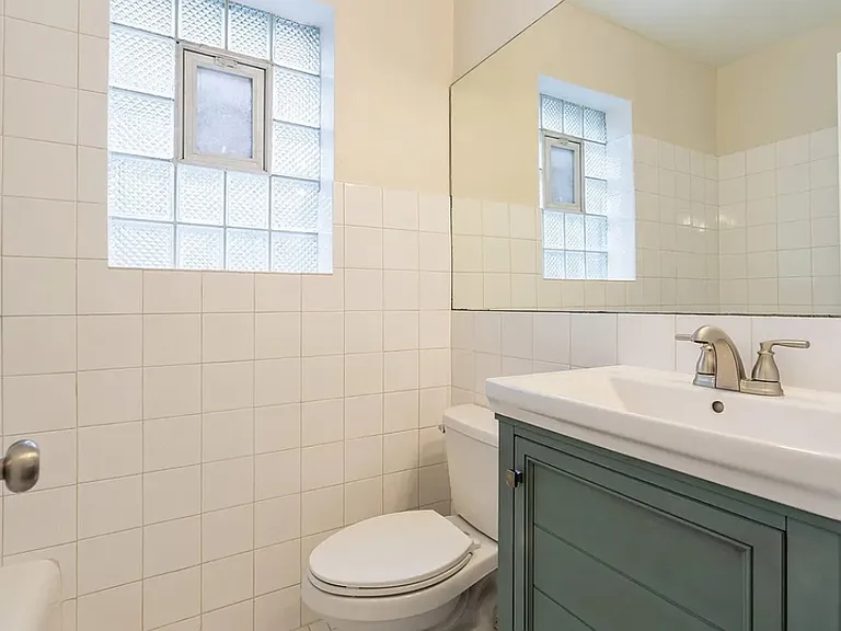 5135 S Kenwood Ave #303 — Photo 16