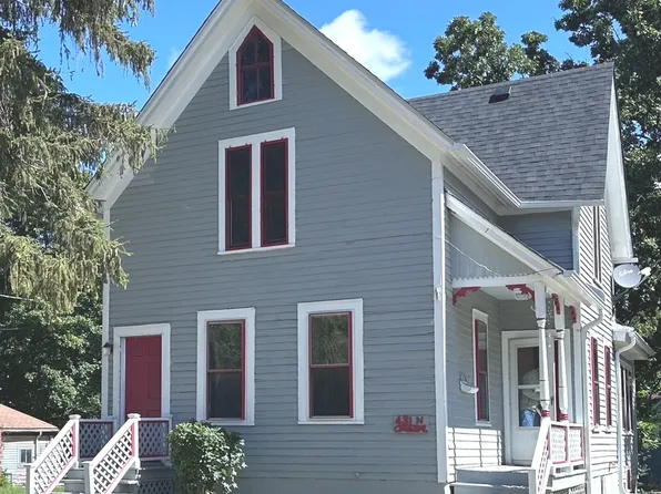 431 N Crystal Ave, Elgin, IL 60123