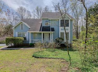 5107 Bridges Creek Dr, Greensboro, NC 27406