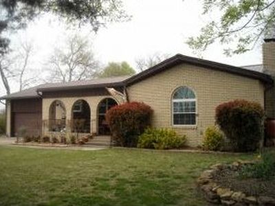 607 Lehigh Ave, Hartshorne, OK, 74547