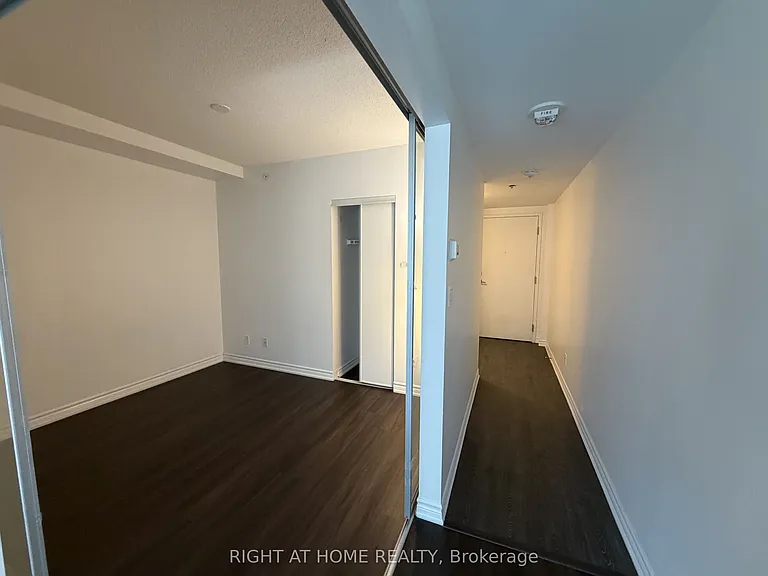 1 Falaise Rd #203 — Photo 10