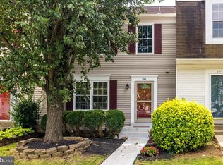 3315 Buckeye Ln, Fairfax, VA 22033