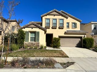 11388 Kingbird Dr, Corona, CA 92883