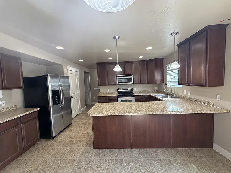 5168 W Windom Rd — Photo 4