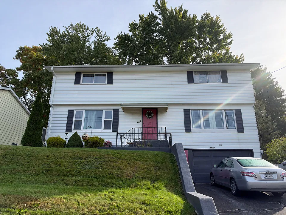 314 Hayes Ave #2