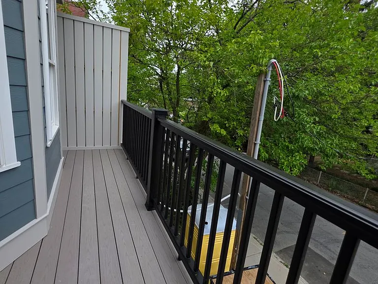 15 Holton St #1A — Photo 11