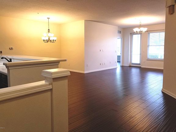 4th image of 13364 Beach Blvd Unit 1005