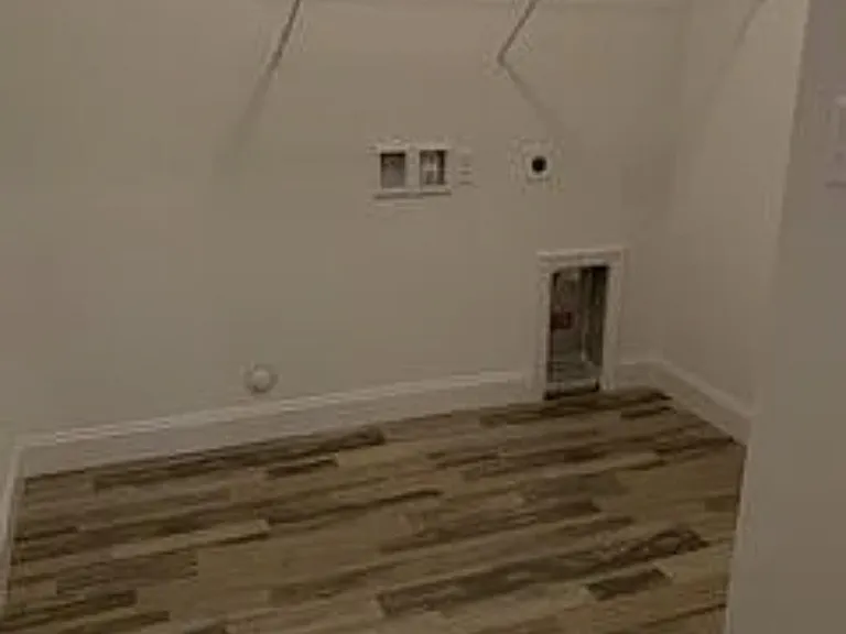 404 Mayer Pl — Photo 3