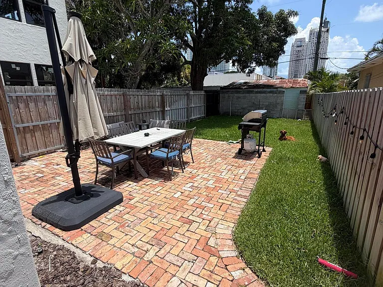 1306 Florida Ave — Photo 17