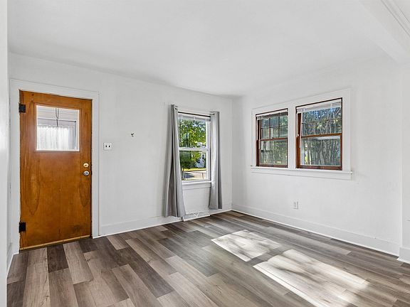 5th image of 2603 Cedar Heights Dr