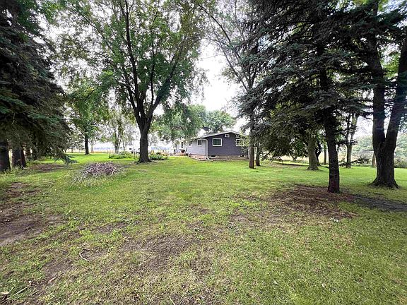 4th image of 3971 180th St