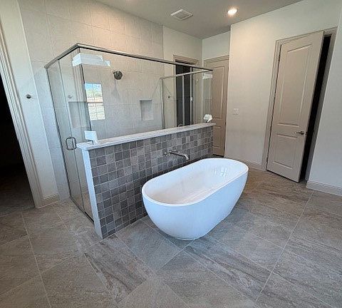 5th image of 147 Galena St