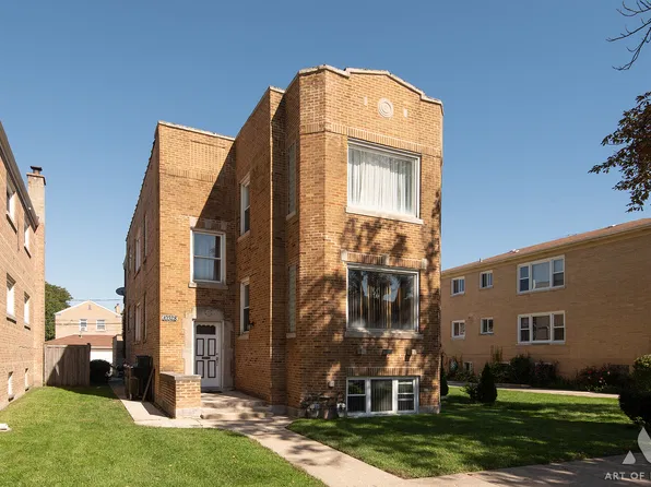 10328 Elizabeth St, Westchester, IL 60154