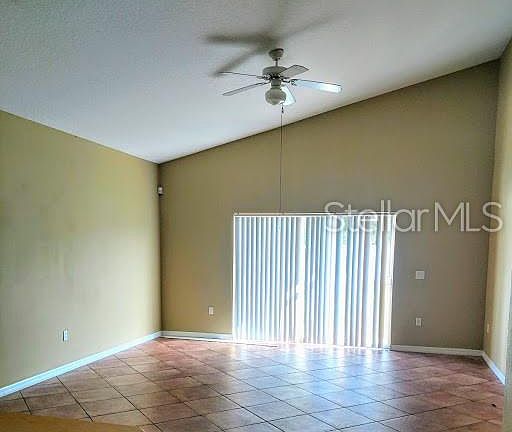 4th image of 1159 Hacienda Cir