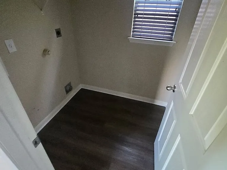 8518 Finlandia Gap — Photo 16