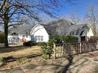 311 Kordsmeier Ln, Morrilton, AR 72110