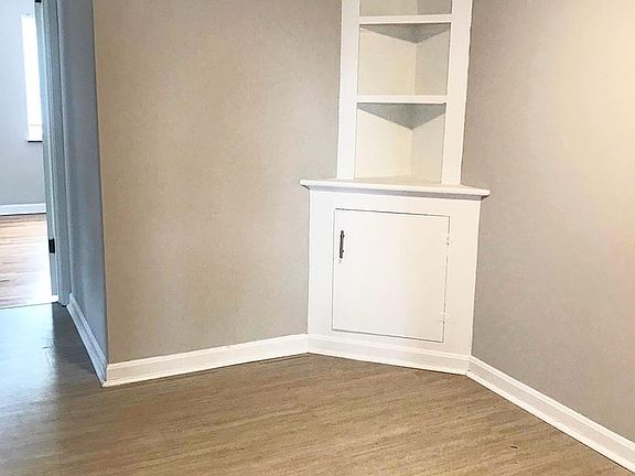 5th image of 2702 Edroy Ct #2734-36