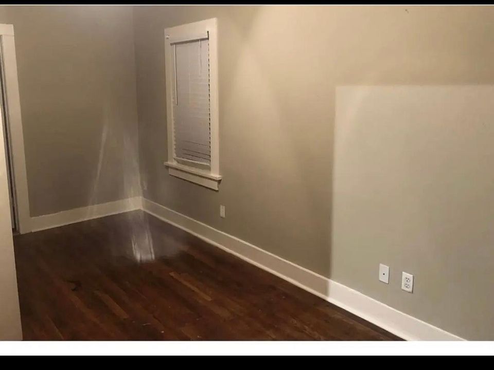 2nd image of 209 N 17th St