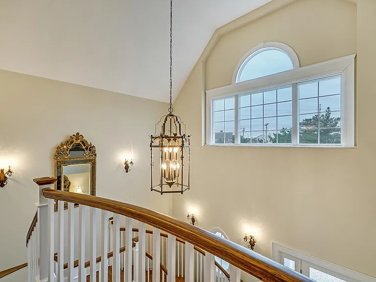 1552 Runyon Ln — Photo 21