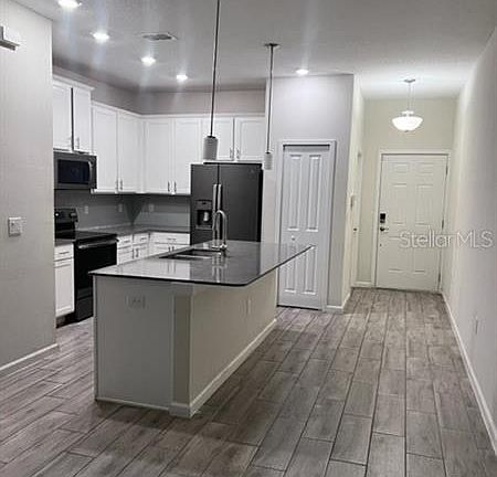 4th image of 10082 Red Eagle Dr