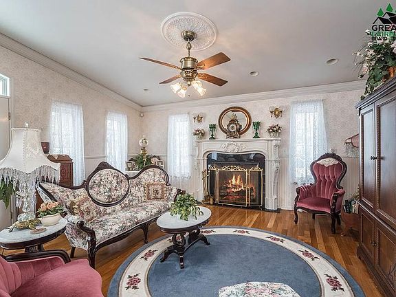 5th image of 464 Shannon Dr