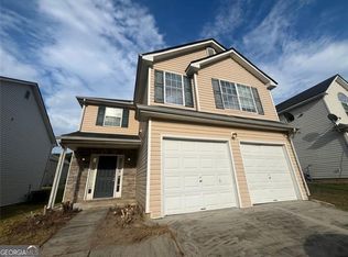 5852 Three Lakes Dr, Atlanta, GA 30349