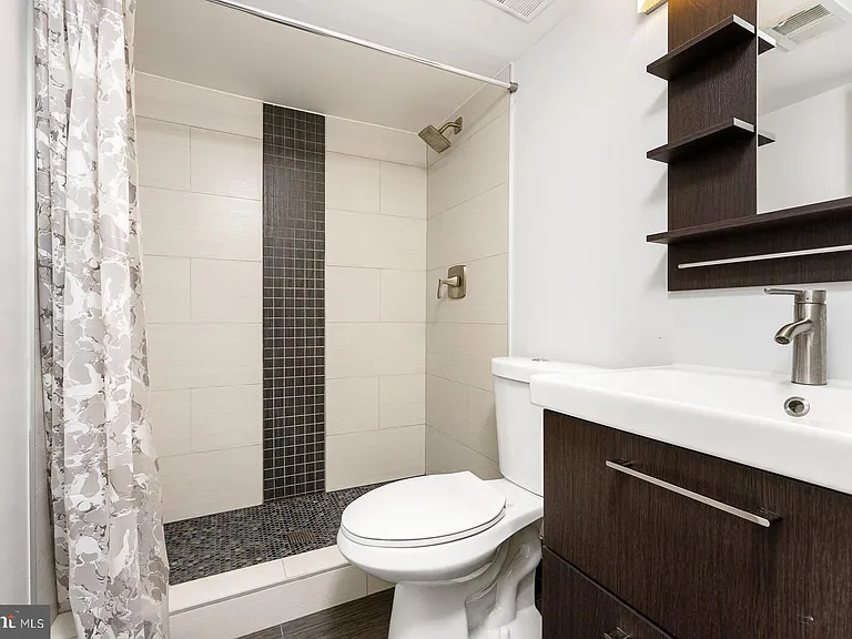 8415 Hollis Ln — Photo 16