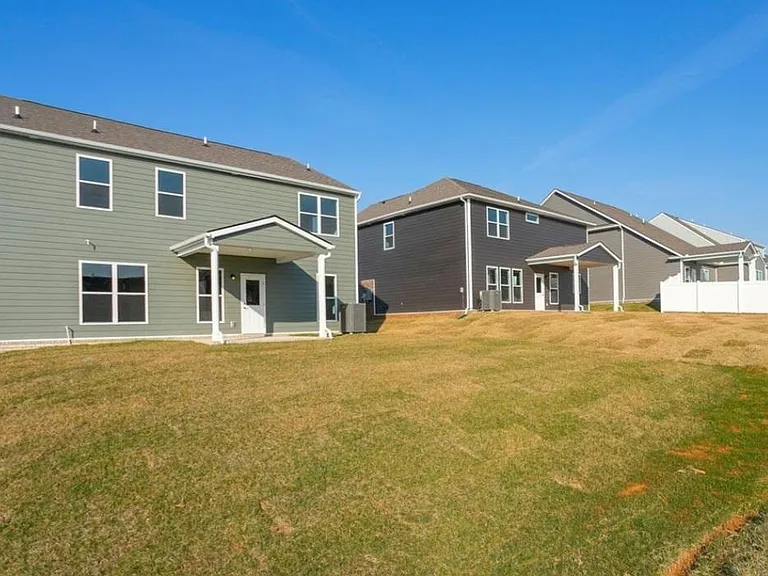 3807 Lantern Ln — Photo 25