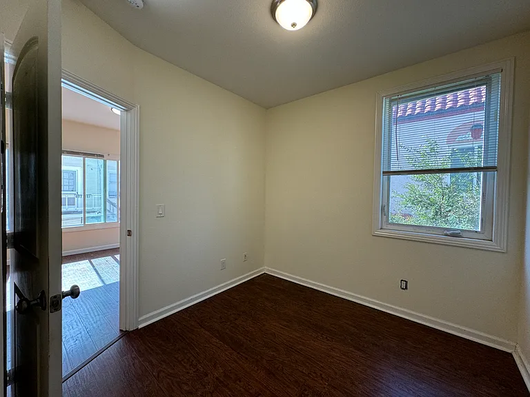 2079-87 Delaware Street — Photo 97