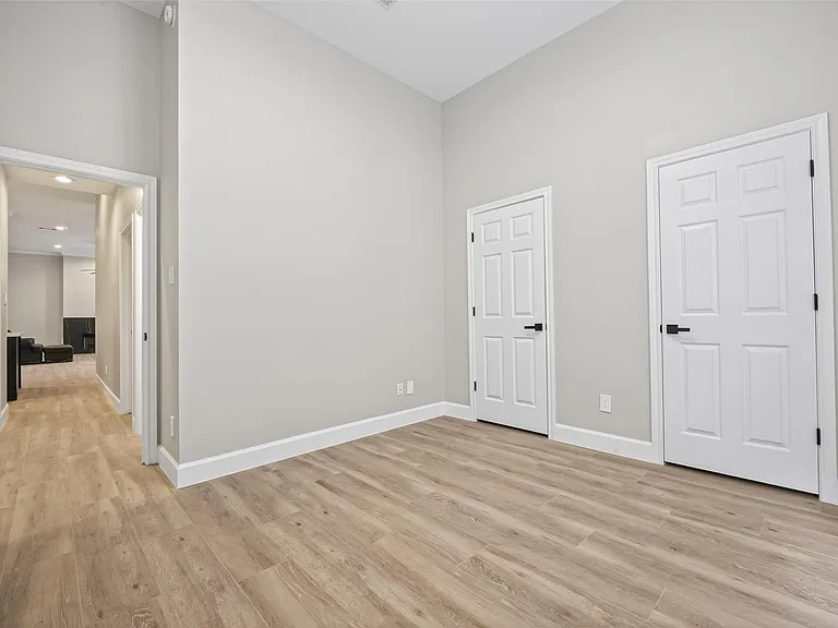 3117 Cedar Knolls Dr — Photo 35
