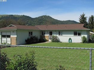 107 Clark Ter, Myrtle Creek, OR 97457