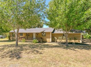 616 Mustang Trl, Granbury, TX 76049
