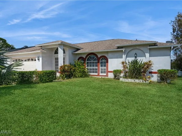 8457 Grove Rd, Fort Myers, FL 33967