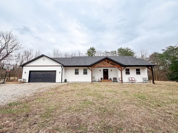 25760 E 1750th Rd, Marshall, IL 62441