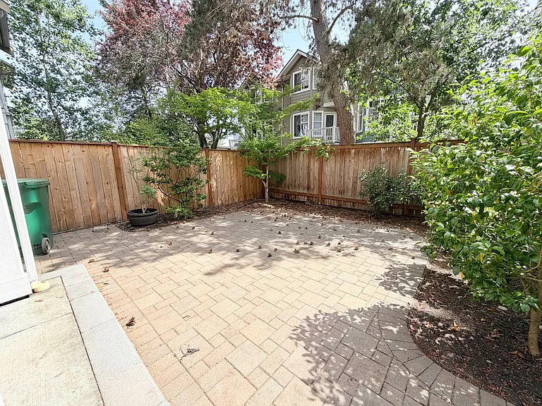12532 26th Ave NE #A — Photo 17