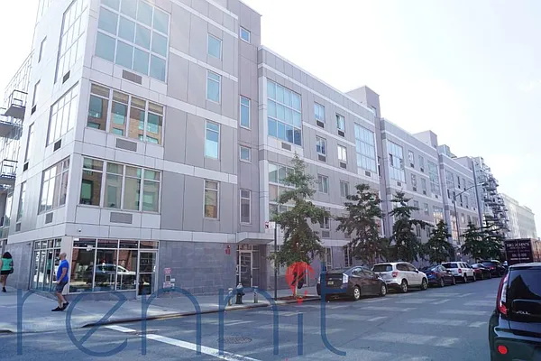 Rented by Rennit Inc. | media 31